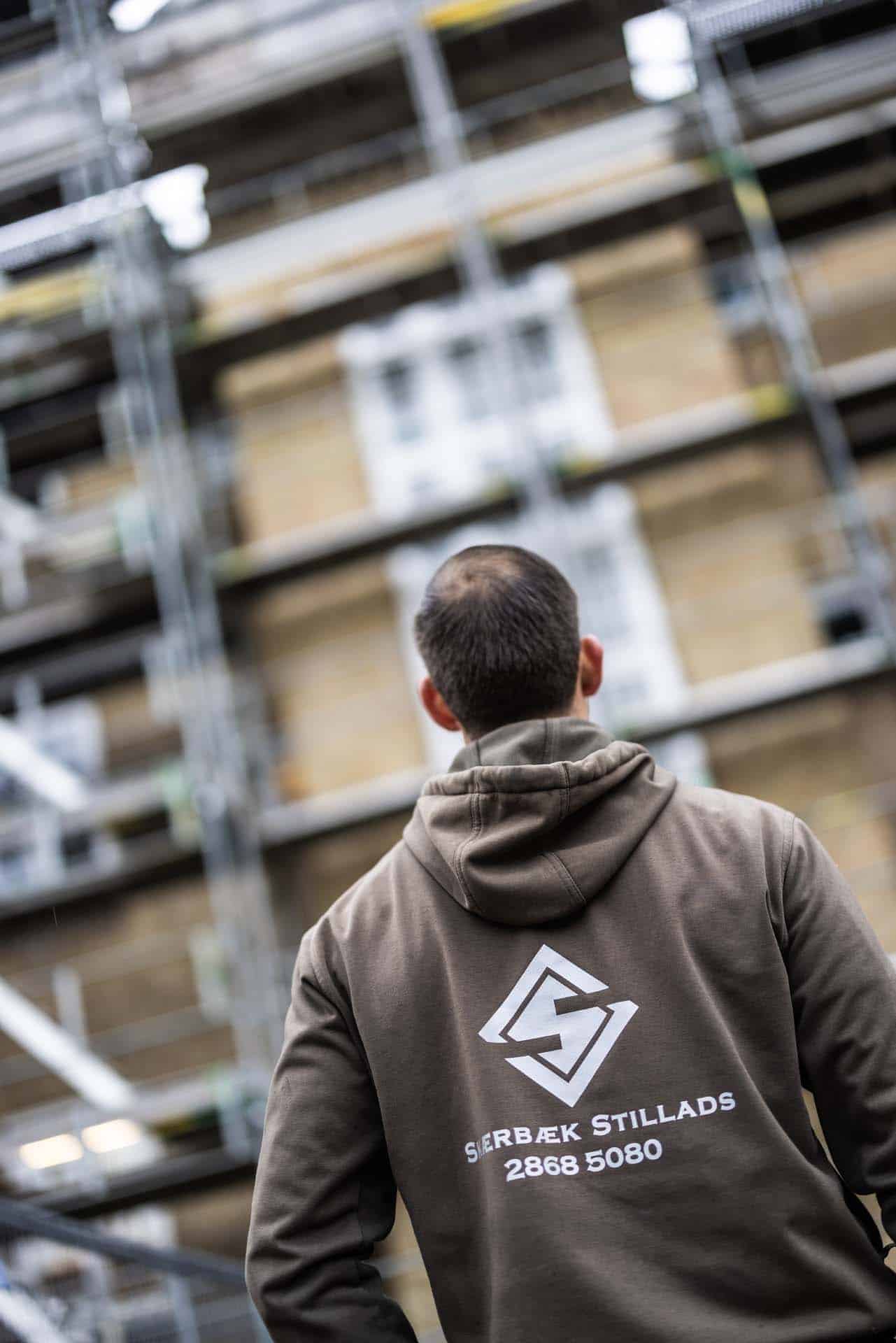 Få certificeret sikkerhed med Skærbæk Stillads